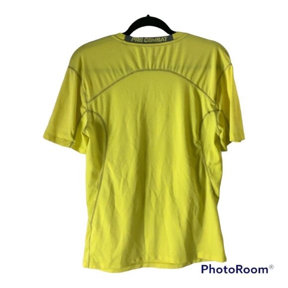 NIKE PRO COMBAT Dri-Fit Men’s Medium Fitted SSTank Shirt - Picture 3 of 8